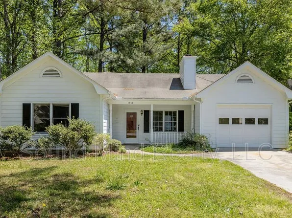 1532 Briar Glenn Rd, Rocky Mount, NC 27804