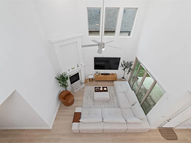 24711 Hibiscus Garden Way — Photo 30