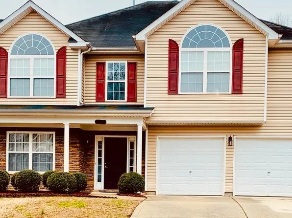 3214 Erwin Trace Dr, Charlotte, NC 28213