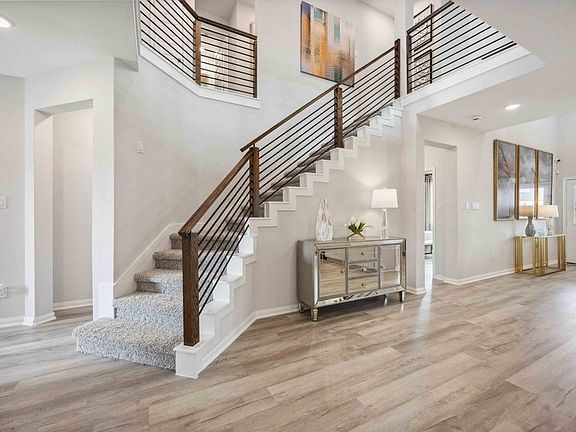 Pearlbrook Model Home - Entry