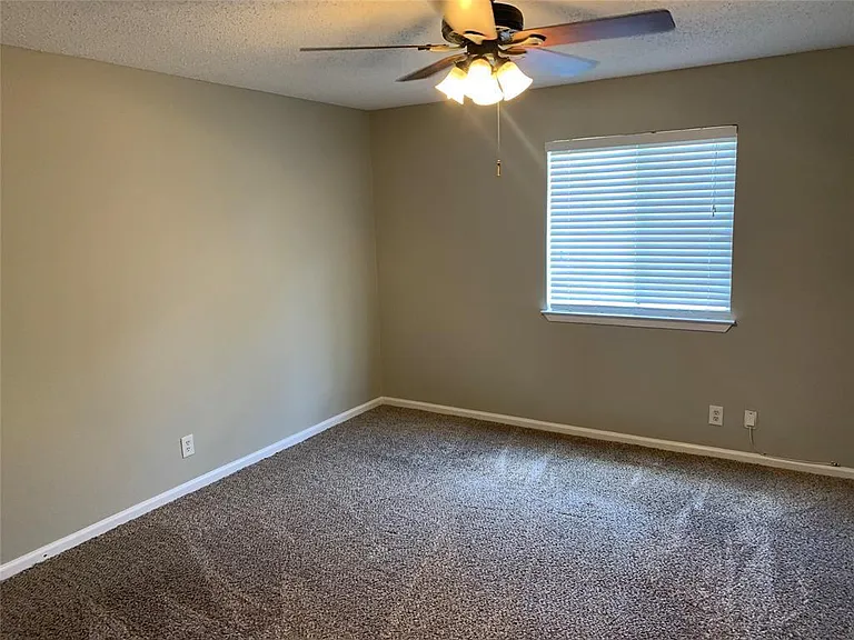 11549 Sandy Loam Trl — Photo 8