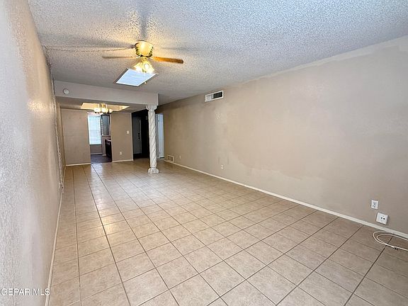 5th image of 3112 Wayside St APT B