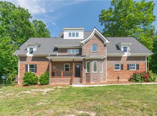 890 Gus Hill Rd, Clemmons, NC 27012