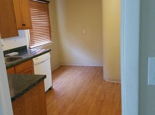 1219 Yellowstone Rd, Cleveland Heights, OH 44121