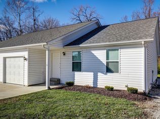 5 Norman Dr, Columbia, IL 62236