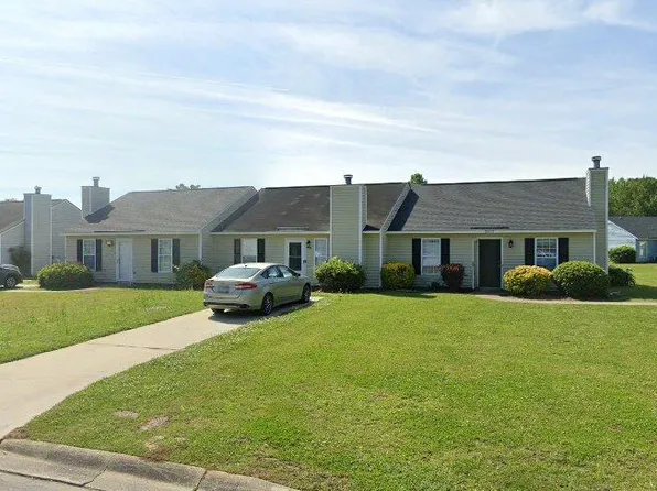 3220 Chris St, Kinston, NC 28504