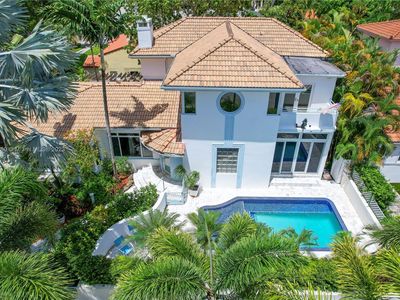 825 SW 23rd Rd, Miami, FL, 33129