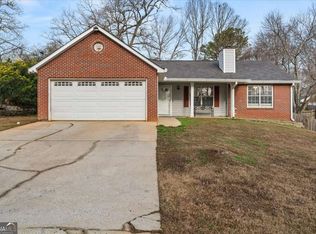 1362 Tara Rd, Jonesboro, GA 30238