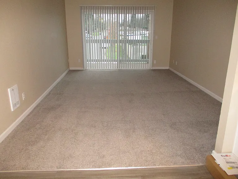 Beaver Creek Apartments — Photo 35