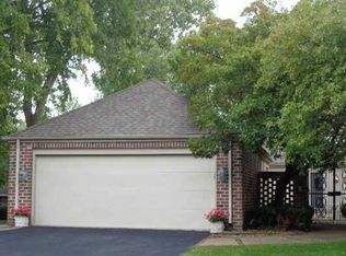 4905 Regents Walk, Shorewood, MN 55331