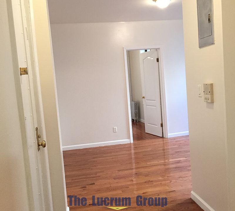 1st image of 905 43rd St APT C10