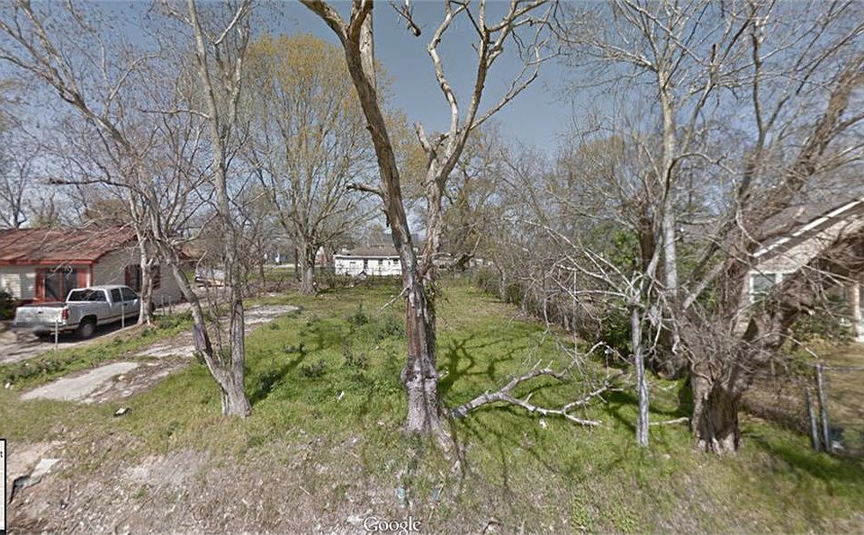 2nd image of 4209 Mallow St #A