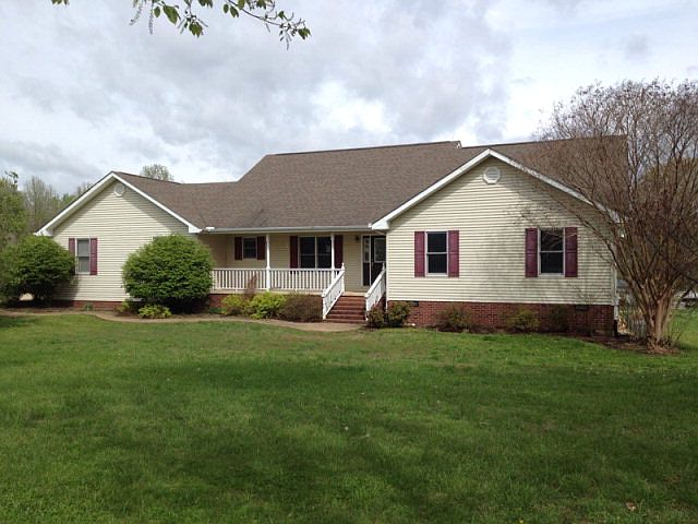 1st image of 60 Meadowbrook Dr