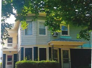 24 Paisley St, Pawtucket, RI 02860