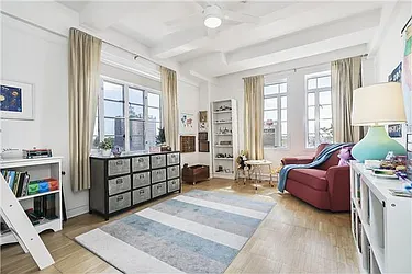 Sold by Avenue Sotheby's International Realty