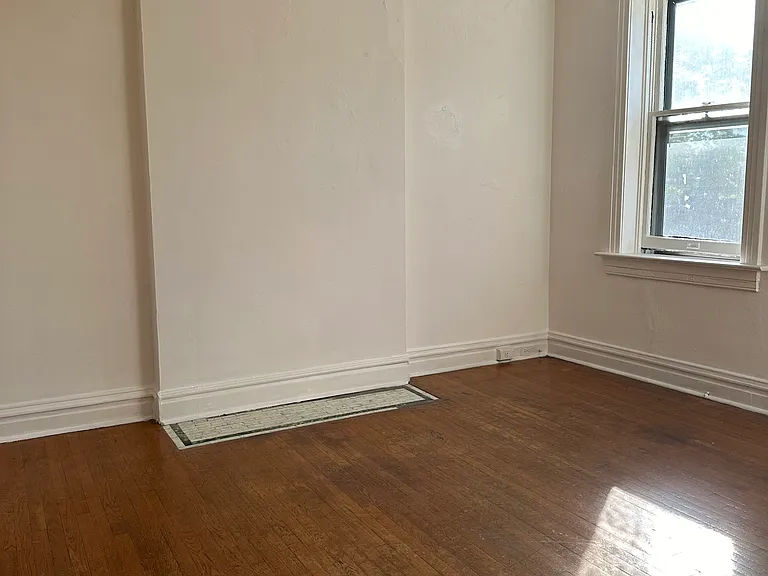 4745 Alaska Ave #2 — Photo 8
