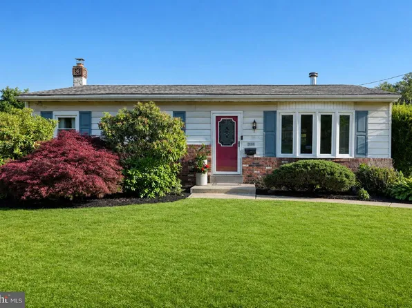 1241 Haines Ave, Feasterville Trevose, PA 19053