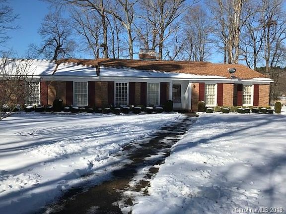 2nd image of 102 Spruce Dr