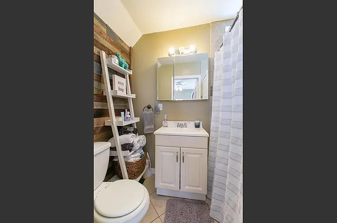 9 Auburn Ave #1 — Photo 8