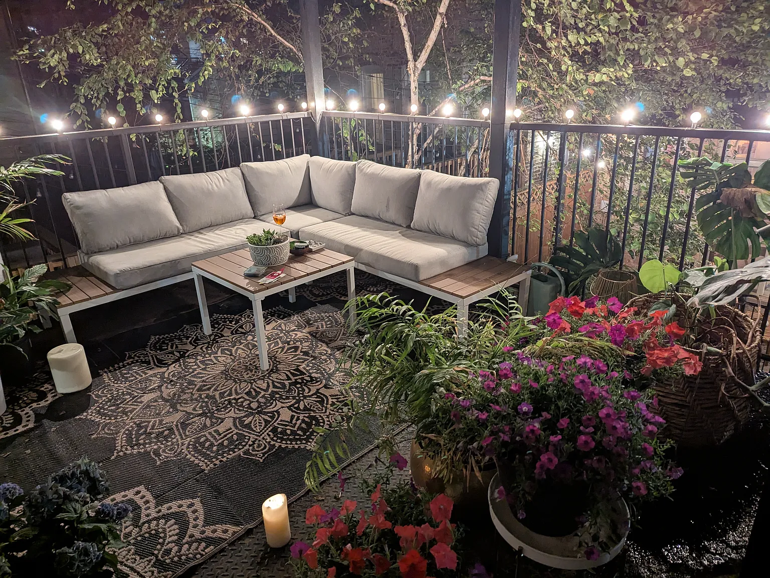 2 bed, 1000 sqft, $4,200 — Photo 4