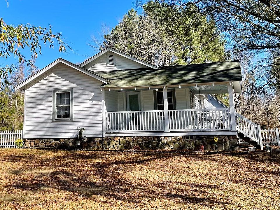 1st image of 140 Longview Ave