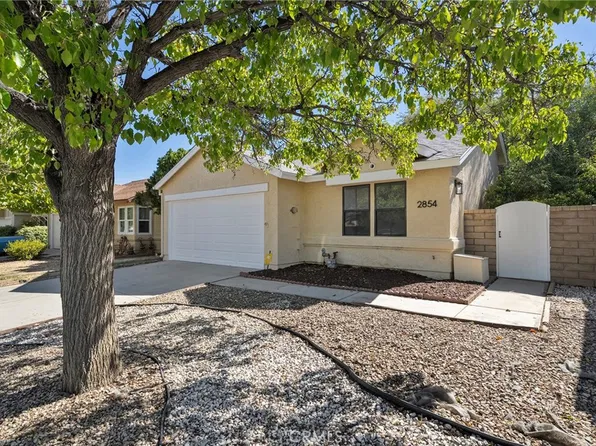2854 Nandina Dr, Palmdale, CA 93550
