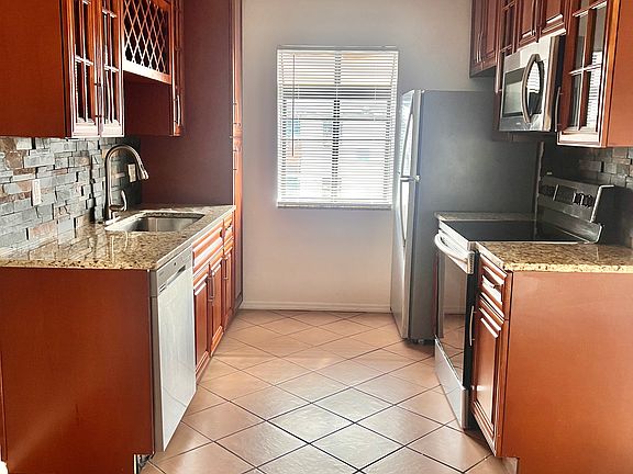 4th image of 1440 El Paso Ave #1440