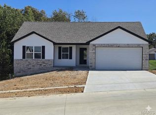 28502 Shallow Water Rd, Warrenton, MO 63383