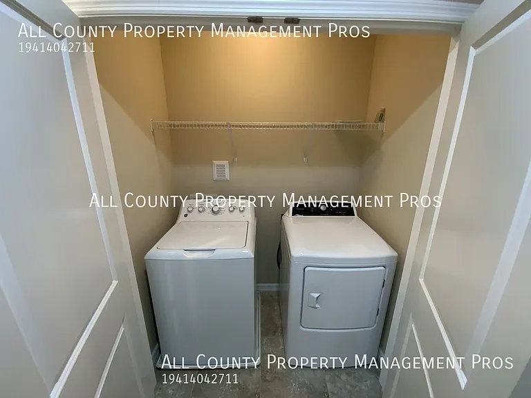 4464 Aqua Mirage St — Photo 14