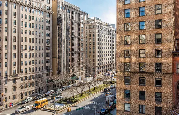 Rented by Douglas Elliman | media 22