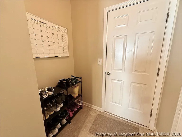 642 Regimental Dr — Photo 19