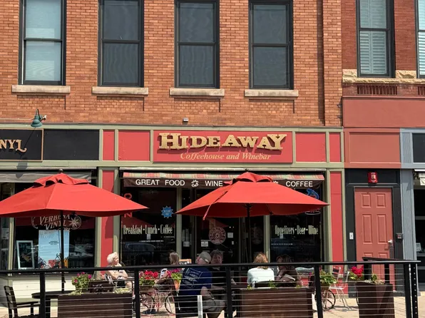 421 Division St S #5, Northfield, MN 55057