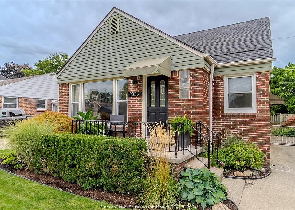 1st image of 2333 Kildare Rd