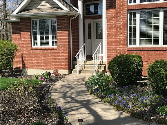 4th image of 26 Canterbury Dr