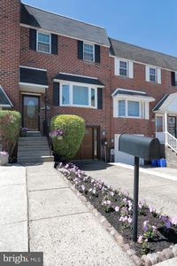 3996 Carteret Dr, Philadelphia, PA, 19114