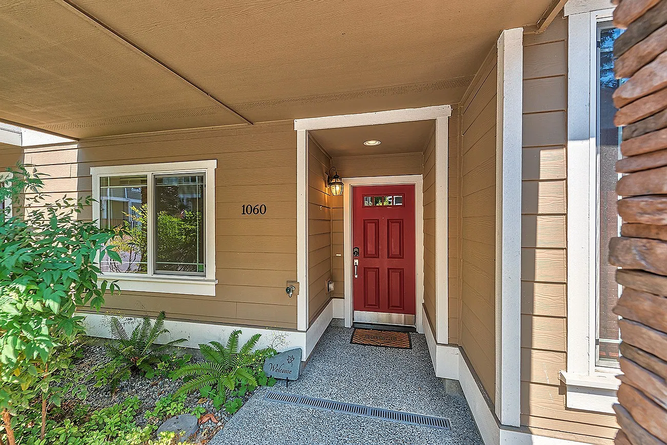 Gorgeous Townhome in Bothell 3bed/3bath — Photo 2