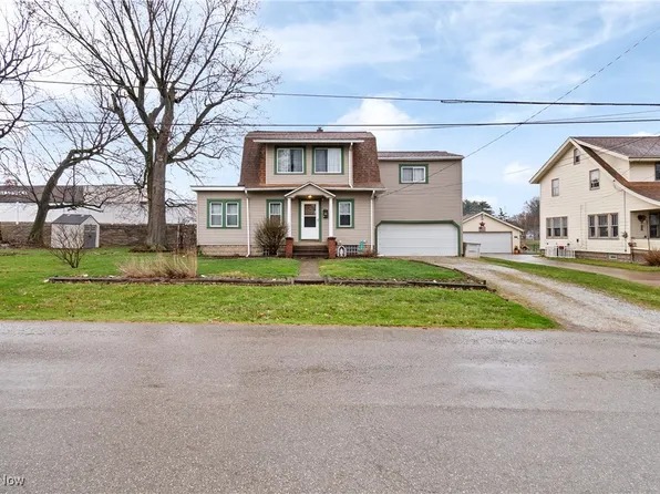 132 24th St SE, Massillon, OH 44646