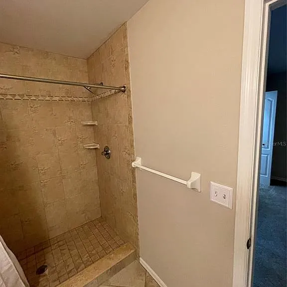 11219 Cedar Hollow Ln — Photo 22