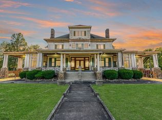 1266 National Pike Rd, Hopwood, PA