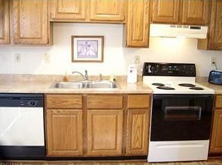 1st image of 1000 Honeycutt Way