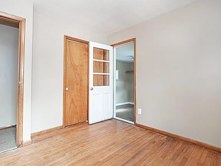 4633 Warner Rd — Photo 16