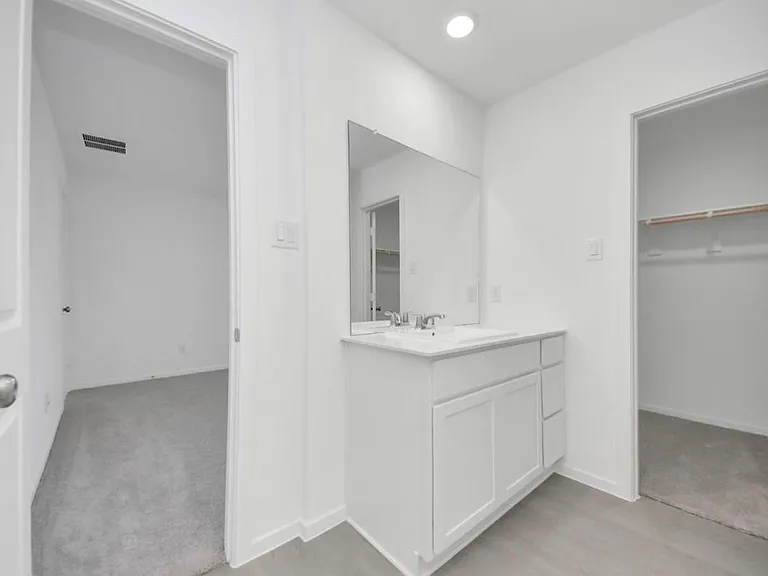 1031 Garnet Rain Cir — Photo 13