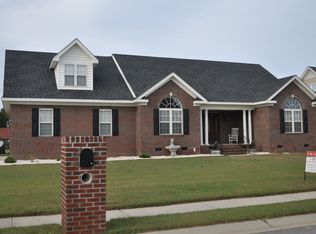 3742 Lockerbie Ct, Fayetteville, NC 28306