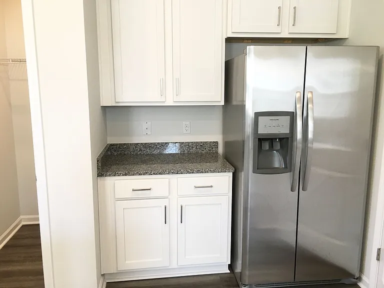 9801 Sickle Dr — Photo 6