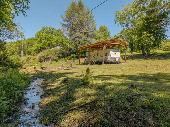 1170 Oak Grove Rd, Murphy, NC 28906