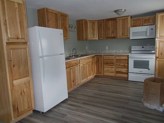 4th image of 131 Acapulco Ln