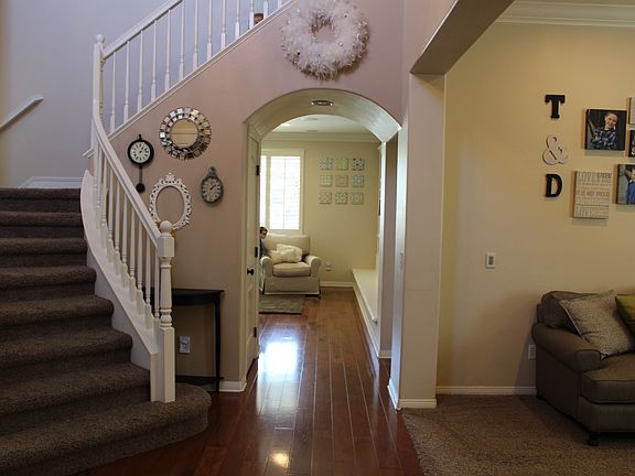 5th image of 1682 Camino De Salmon St