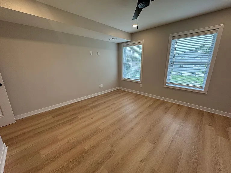 1234 & 1236 Summit St EMP — Photo 27