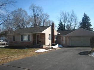 4351 Louella Ave, Waterford, MI 48329