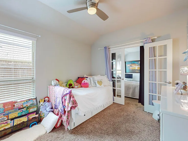 997 Shady Lane Dr — Photo 25